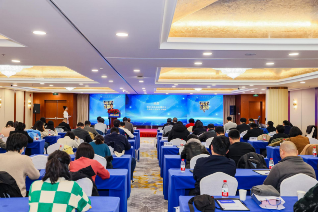 024年商用车极限纪录公布！哪些奇迹出人意料？"
